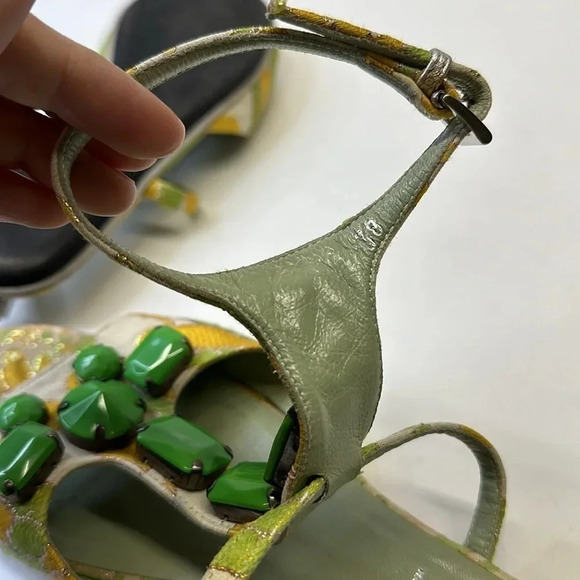 Prada T-Strap Open Toe Sandals Jacquard Floral Fabric Brocade Green Size 38 8 - Picture 9 of 10